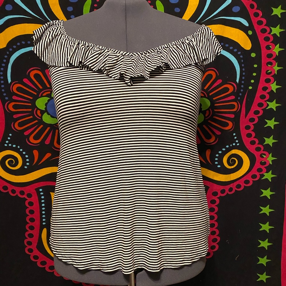 Torrid Jersey Stripped Cami w/ Ruffle neck/sleeve